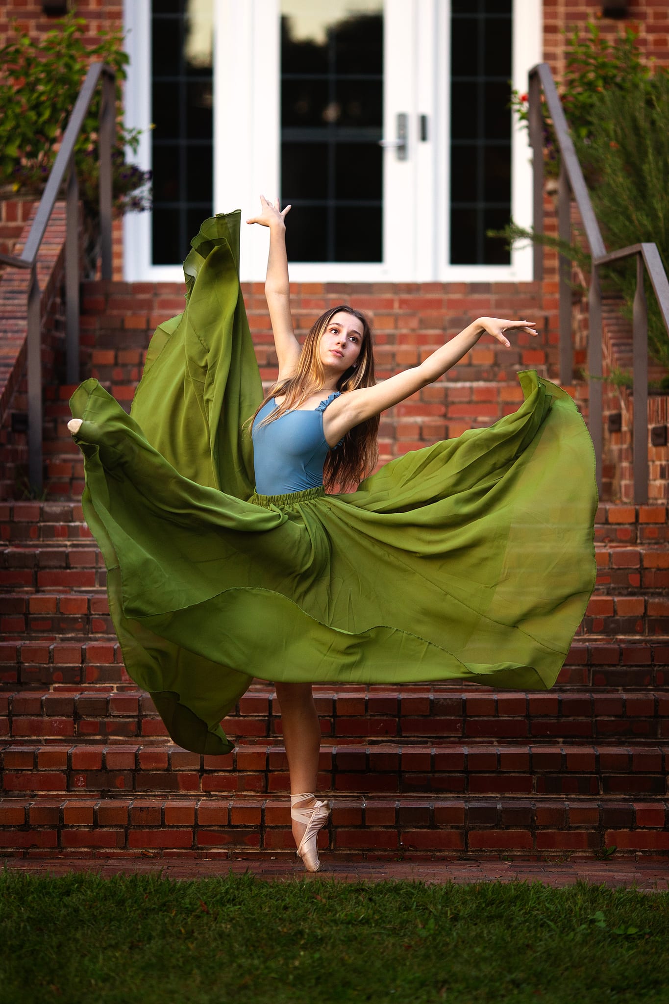 Movement portrait photographed by Sarah Seay Photography, image 3